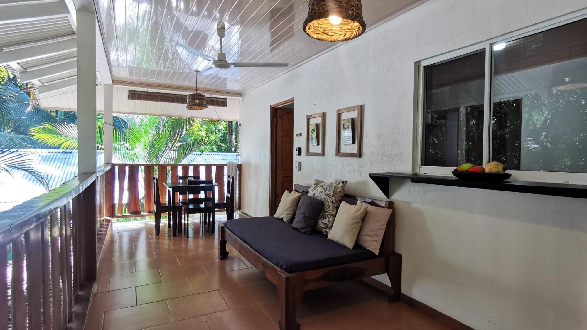 Colibri Apartments - 4 Min Walk To The Beach! Playa Santa Teresa  客房 照片